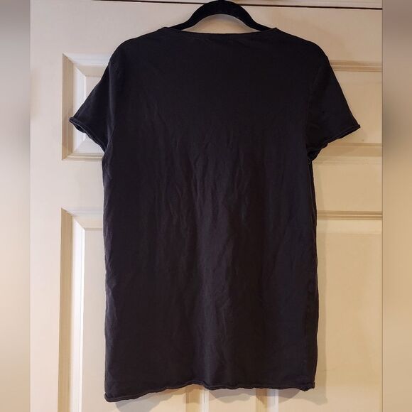 Divided faded black skull long t shirt M - Picture 4 of 4